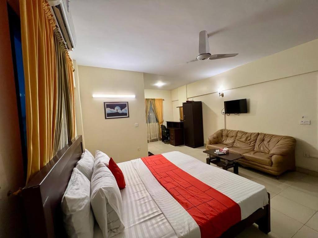 Hotel Rooms Dha Karachi Exterior photo