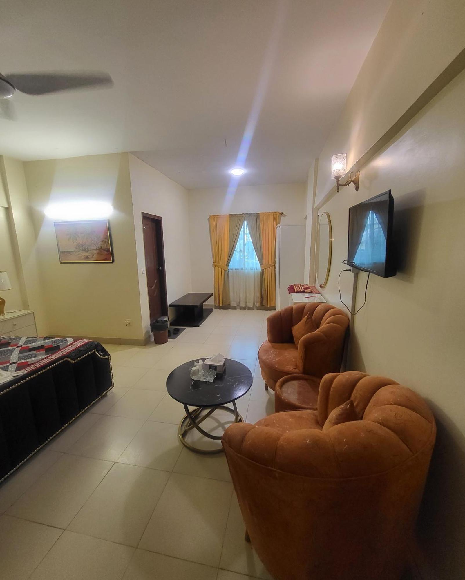 Hotel Rooms Dha Karachi Exterior photo
